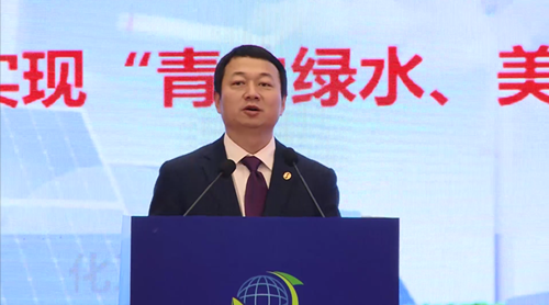 亿华通张国强：发...